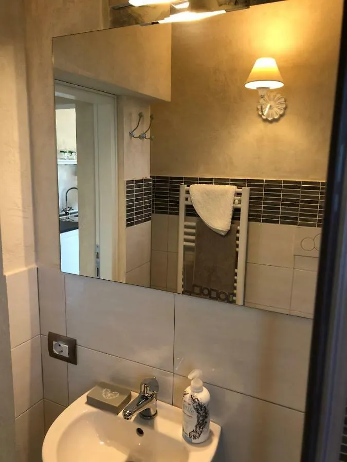 Iris Country House Villa Ortignano Raggiolo 0*,  Italy
