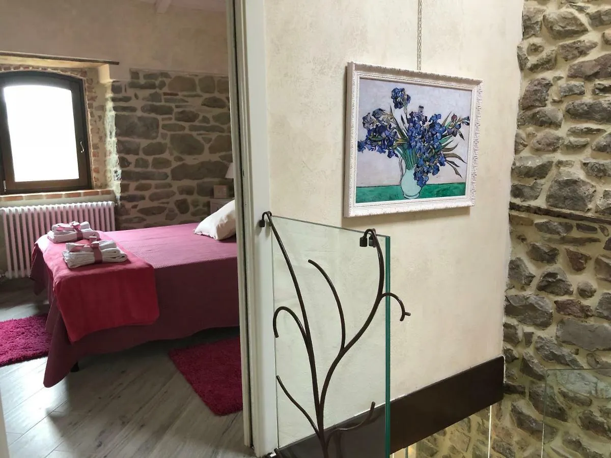Iris Country House Villa Ortignano Raggiolo Italy
